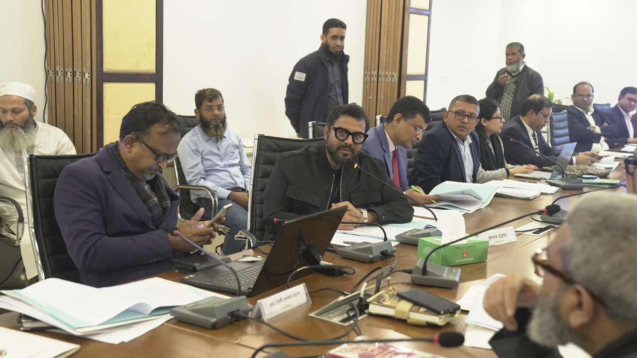 ১০৬টি পার্ক ও খেলার মাঠ-গণপরিসর রক্ষায় ডিএনসিসির স্টিয়ারিং কমিটি গঠন
