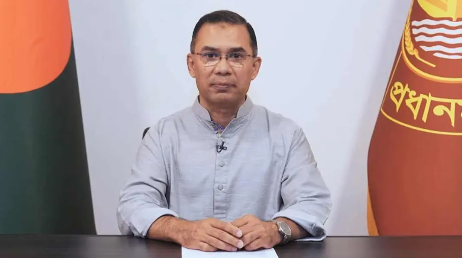 জ্বালানি মজুত ও চোরাচালান রোধে কঠোর ব্যবস্থার নির্দেশ প্রধানমন্ত্রীর - প্রভাতী নিউজ 