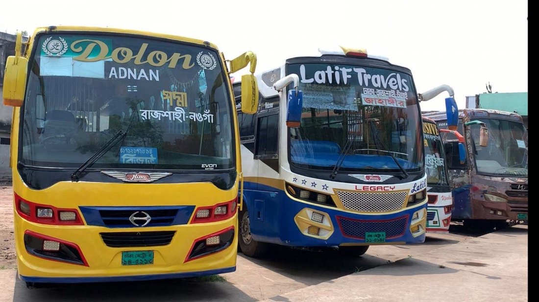 রাজশাহী-ঢাকা রুটে হঠাৎ বাস বন্ধ, চরম ভোগান্তিতে যাত্রী; আজ ডিসি কার্যালয়ে জরুরি বৈঠক - প্রভাতী নিউজ 