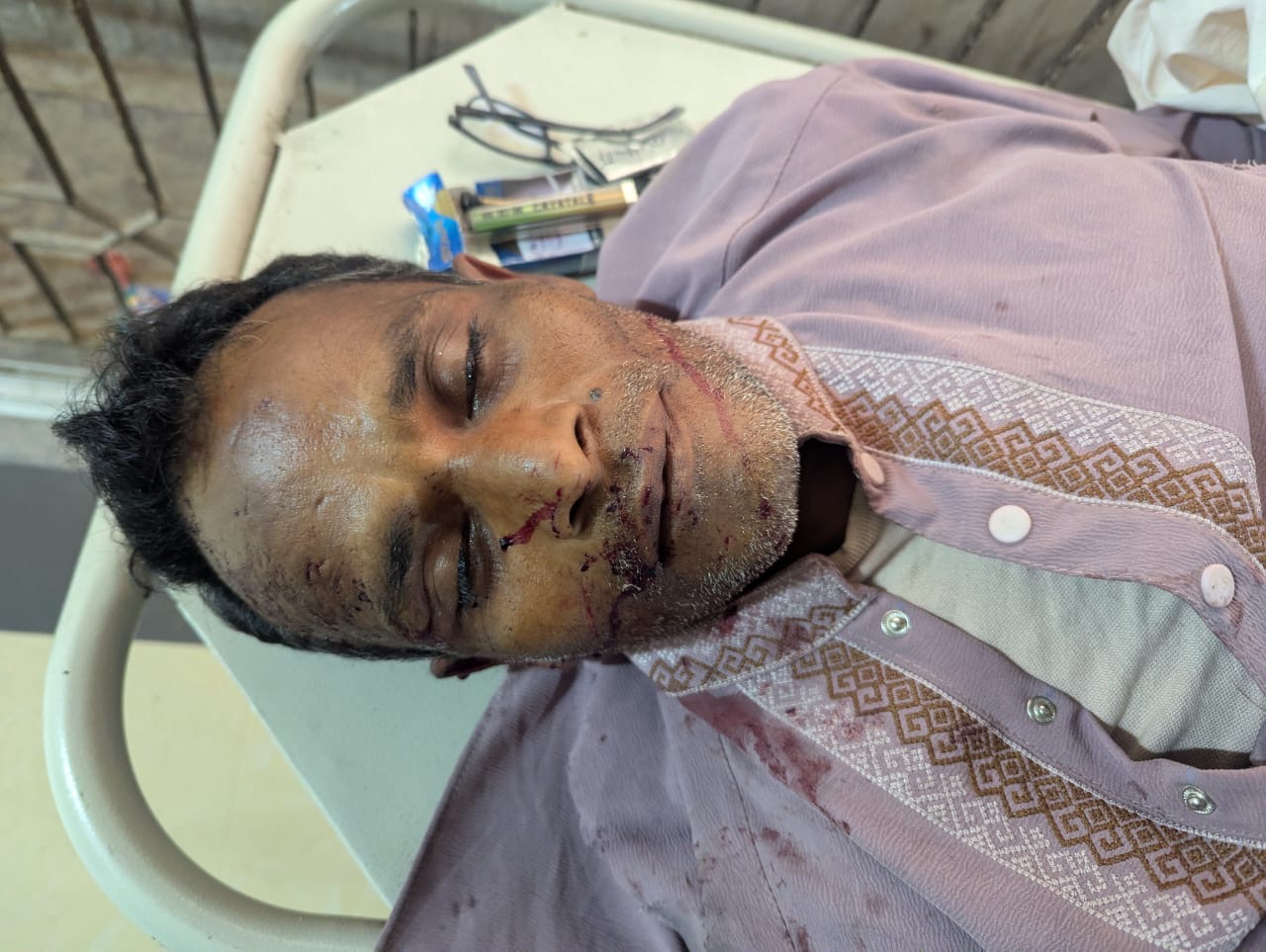 উত্তরা পূর্ব থানায় সড়ক দুর্ঘটনায় অজ্ঞাত ব্যক্তির মৃত্যু; পরিচয় শনাক্তের চেষ্টা